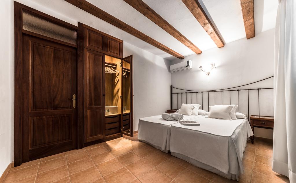 Apartamentos Mariano Ibiza Town Exterior photo